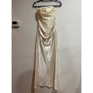 NWT Dear Emilia by Hello Molly Lace Trim Strapless Corset Maxi Dress Yellow XS